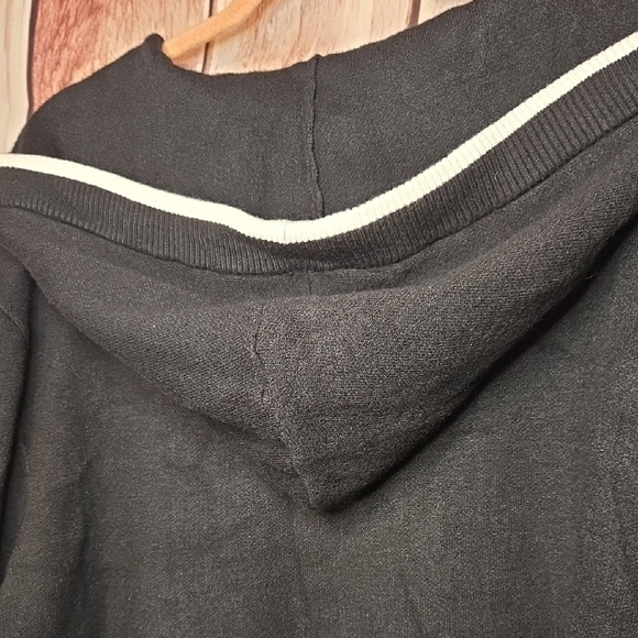 Savage X Fenty Classic Black And White Zip Up Hoodie Womens XL - Picture 11 of 12